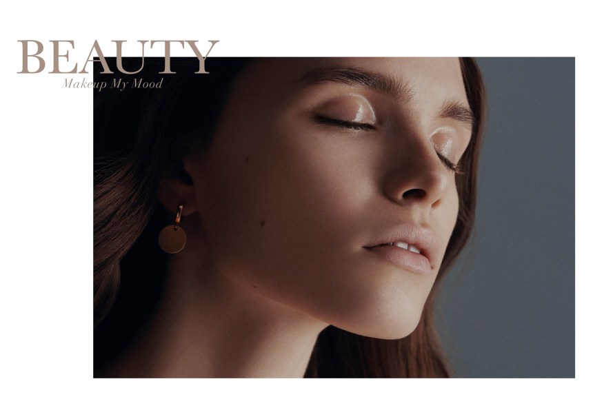 In The Nude changers3